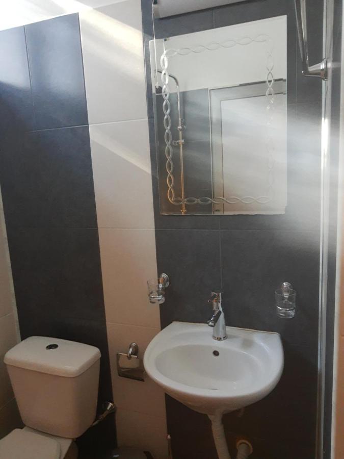 Кедър Sapareva Banya Extérieur photo